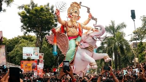 Ganesh Chaturthi Sthapana 2023: Shubh muhurat to bring Ganpati Bappa home - Hindustan Times