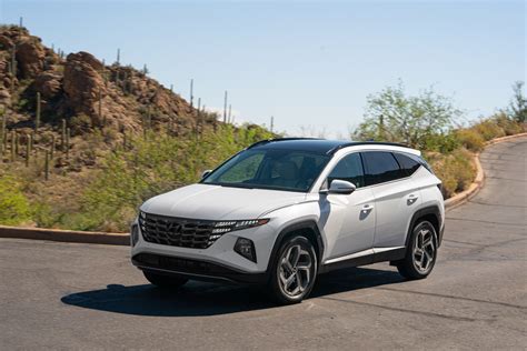 Frank Morales: 2022 Hyundai Tucson Hybrid Limited White