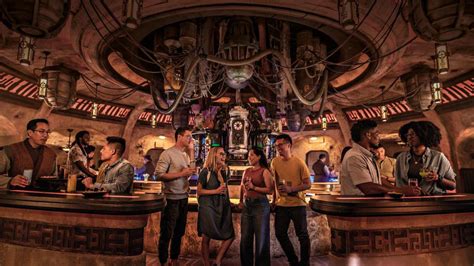 Star Wars: Galaxy's Edge Food 2022 - Star Wars Land Food Reviewed!