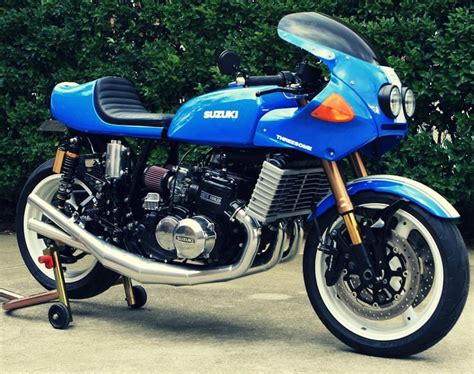 Suzuki GT750 - Custom Endurance Racer