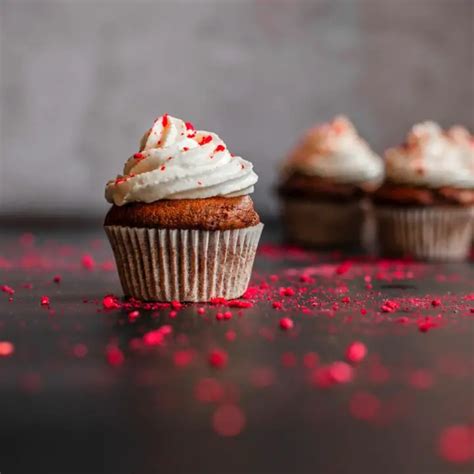 Almond Buttercream Frosting - One Sweet Harmony