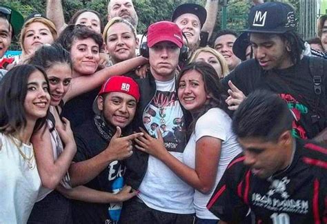 Em looking happy with fans (old) : r/Eminem