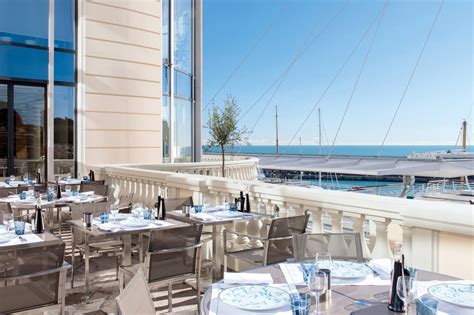 Monaco’s seafood and seascape havens L’Hirondelle and Blue Bay | How To ...