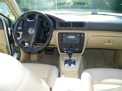 2005 Volkswagen Passat - Pictures - CarGurus