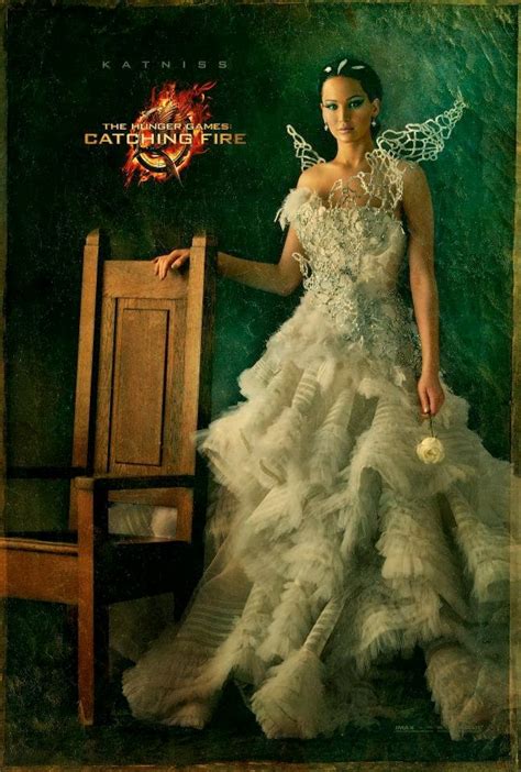 The Fashion Journalist: Six facts about Katniss Everdeen's wedding dress