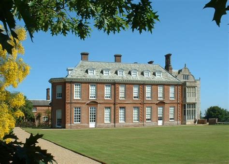 "A picture of Felbrigg Hall" by Lincolnian (brian) at PicturesofEngland.com