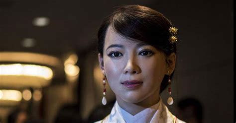 Meet Jia Jia, China's super realistic 'robot goddess'