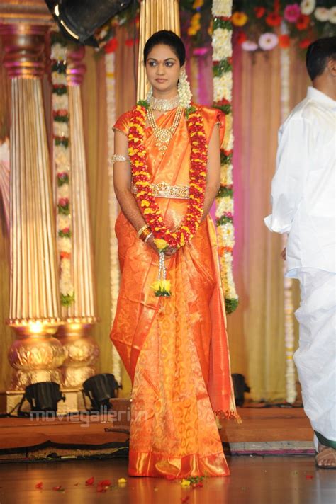 Sneha Reddy Wedding Saree Stills in Allu Arjun Reception | Moviegalleri.net