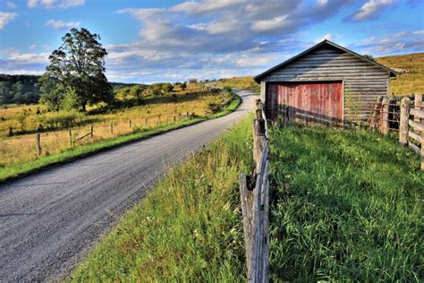 Old Country Road - Scenic Virginia