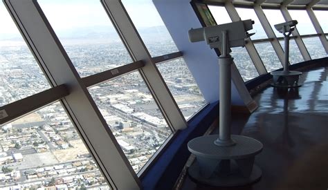 3D Stereoscopic Photography: 3D Photos - Las Vegas Stratosphere observation deck