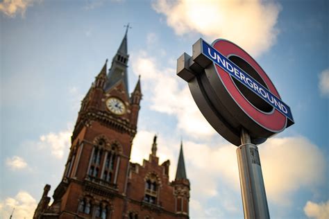 London Street Photography - Brendan van Son Photography