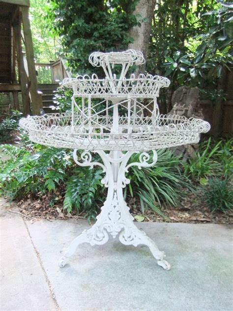 EBAY OUTDOOR VICTORIAN TABLE - Google Search in 2020 (With images) | Iron plant stand, Wrought ...