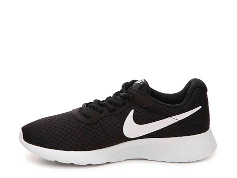 Nike Tanjun Sneaker - Women's | Womens sneakers, Sneakers, Nike