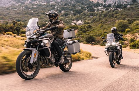 Sport touring or adventure – which motorcycle should I get? | MotoDeal