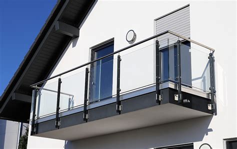 These balcony glass design ideas can make your home look great!