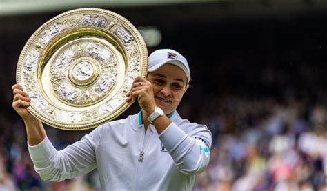 Barty recalls overcoming difficult 2021 as she prepares for the new season