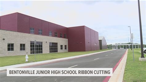 Bentonville Schools Unveil Newest School in the District | 5newsonline.com