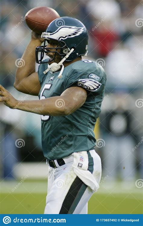 Donovan McNabb Quarterback Philadelphia Eagles Editorial Photography - Image of sports, star ...