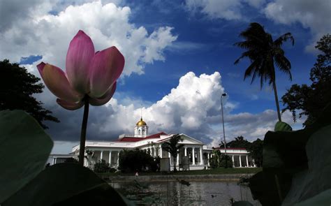 Kota Bogor: Kota Hujan dan Penyangga Ibu Kota Jakarta - Kompas.id