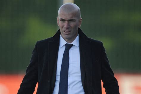 The players want Zinedine Zidane as their coach - Managing Madrid