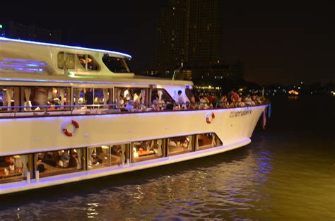 Bangkok river cruise | A dinner cruise on the river at Bangk… | Flickr