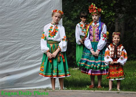 Traditional Belgian Clothing