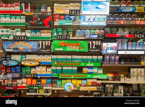 Wall cigarettes in convenience store hi-res stock photography and images - Alamy