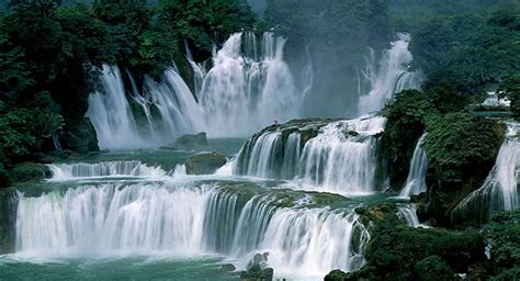 One day private tour of Gudong Waterfalls and Crown Cave in Guilin-Best china Tours service ...