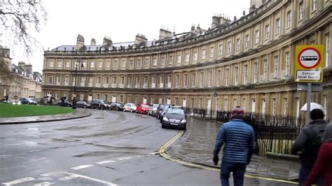 A rainy winter day in Bath, England ~ The Circus - YouTube