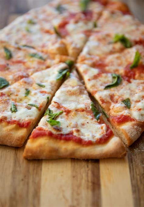 Classic Margherita Pizza Recipe (Easy!) - Lauren's Latest