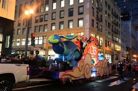 Rain doesn't dampen the San Francisco Lunar New Year Parade ...