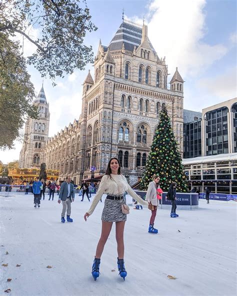 Walking in a winter wonderland ️☃️⛸️ . . . . #london #londoner #winterwonderland #iceskating # ...