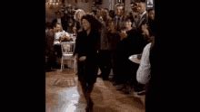 Elaine Dancing GIFs | Tenor