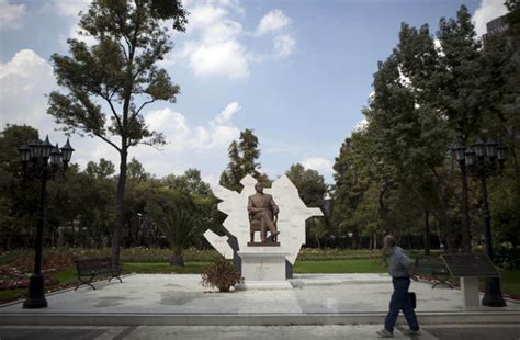 Heydar Aliyev’s statue removed from Mexico’s main avenue – Public Radio of Armenia