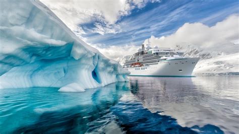 Top Antarctica Cruise Ships