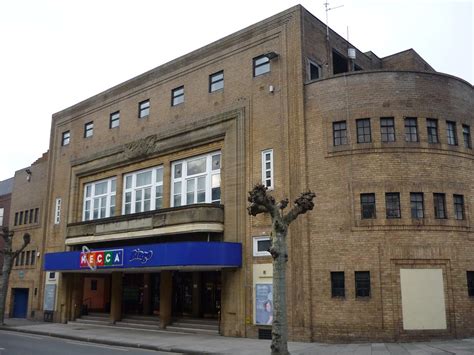 Gaumont Palace cinema, Taunton | The front of the former Gau… | Flickr