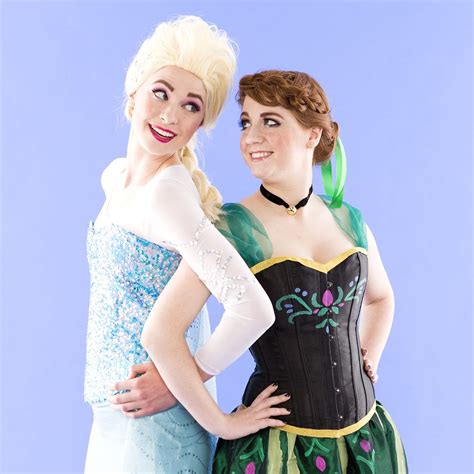 Unleash Your Frozen Fever by Wearing This Anna and Elsa BFF Costume for Halloween | Elsa costume ...