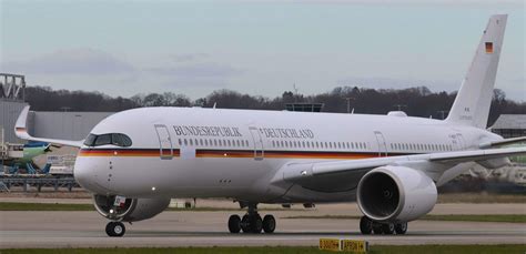 New government Aircraft : First A350 for the German government sports ...