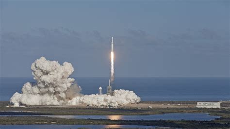 Spacex Falcon Heavy Demo Flight