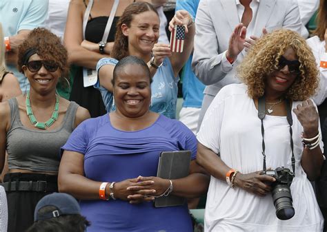 Venus & Serena Williams' Family: 5 Fast Facts You Need to Know