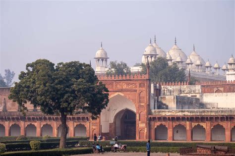 Agra's Iconic Red Fort - A Glimpse of the Mughal Empire — India Photo ...