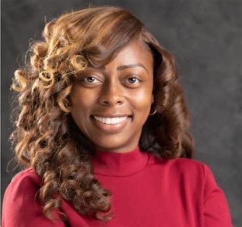 Tiffany Henyard Makes History as First Female Mayor of Dolton. : r/mayors