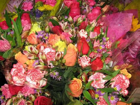 Assorted flowers bouquet HD wallpaper | Wallpaper Flare