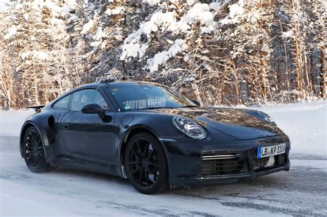 Next-Gen Porsche 911 Plug-in Hybrid Could Make 700 HP