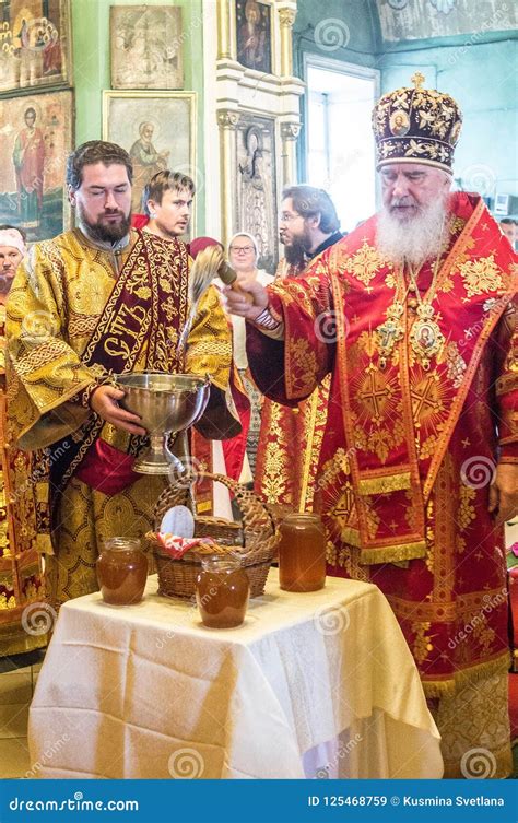 The Metropolitan Celebrated the Divine Liturgy in the Russian Orthodox ...