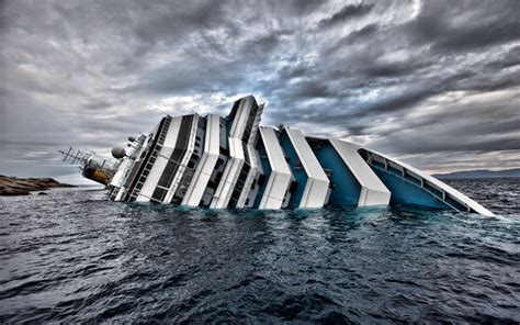 Fond d'écran : navire, mer, véhicule, des nuages, bateau de croisière, crash, Costa Concordia ...