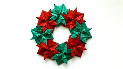 How to make an Origami Christmas Wreath - YouTube