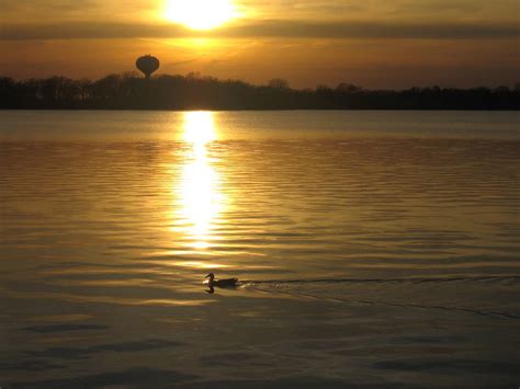 Lake Zurich Sunset | Maurice Gauthier | Flickr