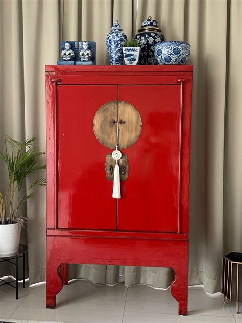 Red Chinese wedding cabinet | Asian furniture, Chinoiserie decorating ...