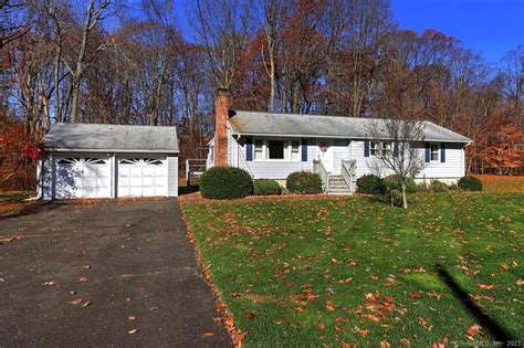 Monroe, CT Real Estate - Monroe Homes for Sale | realtor.com®